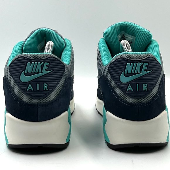 Nike Air Max 90 Essential 'Wolf Grey Blue Graphite' - Picture 3 of 14